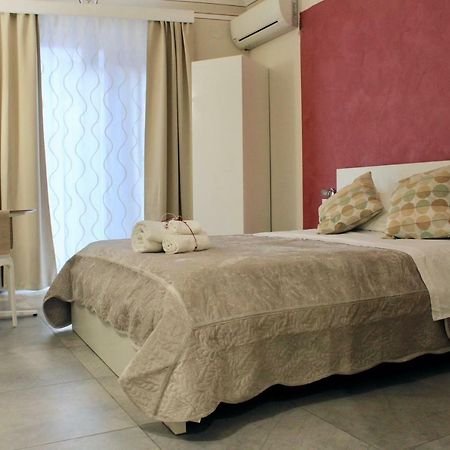 Triscele Glamour Rooms Palermo Exterior photo